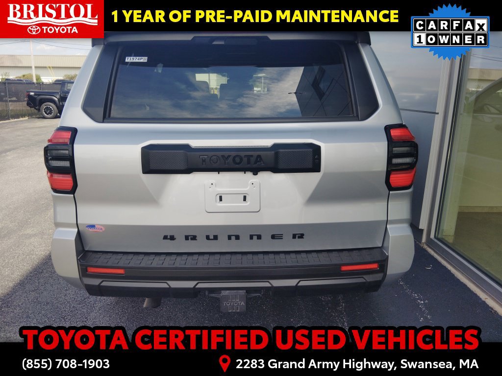 Certified 2025 Toyota 4Runner SR5 AWD/4WD image 31