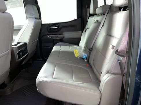 Used 2022 Chevrolet Silverado 1500 LTZ w/ LTZ Premium Package AWD/4WD image 28