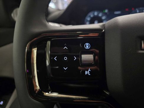 New 2026 Land Rover Range Rover Evoque Dynamic SE image 30