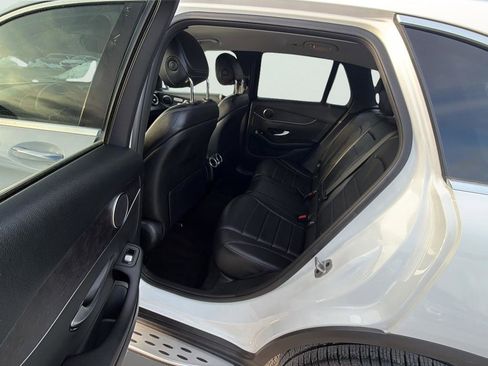 Certified 2022 Mercedes-Benz GLC 300 4MATIC image 19