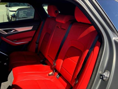 New 2026 Jaguar F-PACE R-Dynamic S image 14