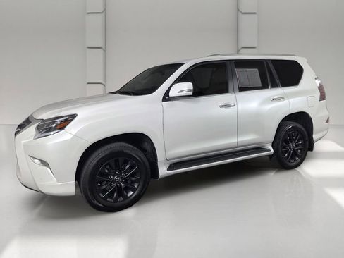 Used 2023 Lexus GX 460 Premium w/ Premium Package AWD/4WD image 7