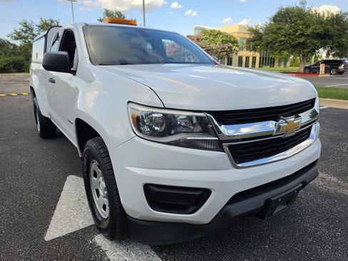 Used 2020 Chevrolet Colorado W/T w/ WT Convenience Package RWD image 9