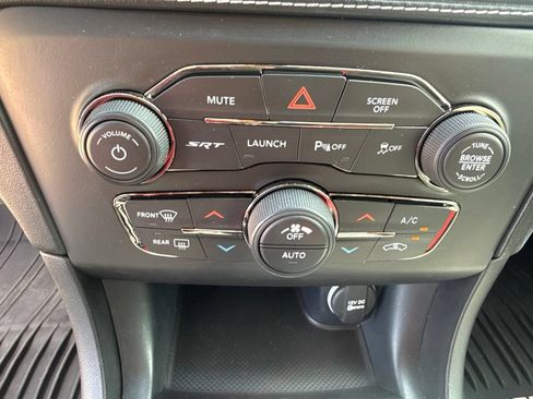 Used 2021 Dodge Charger SRT Hellcat w/ Harman/Kardon Audio Group RWD image 28