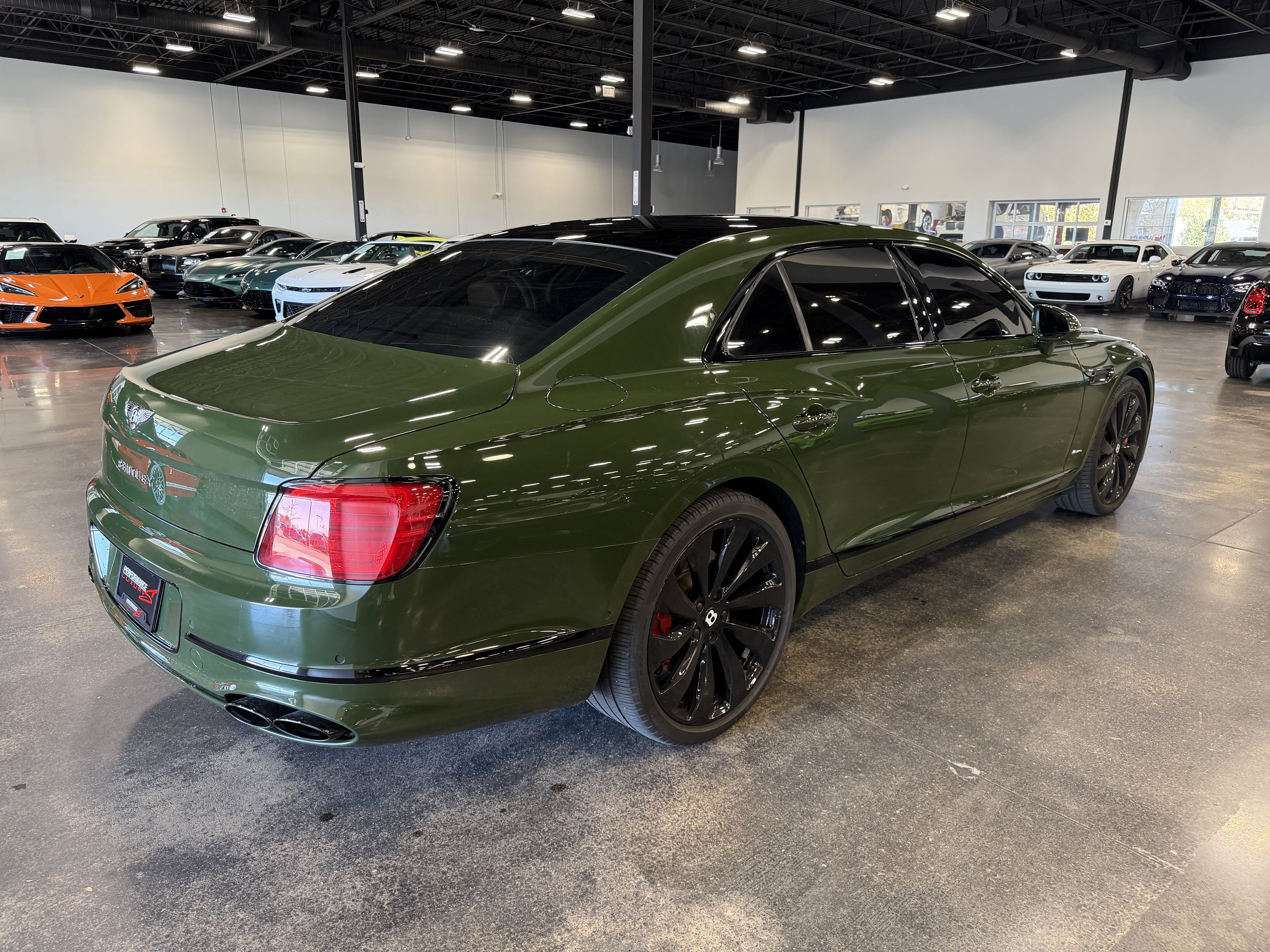 Used 2023 Bentley Flying Spur Azure AWD/4WD image 7