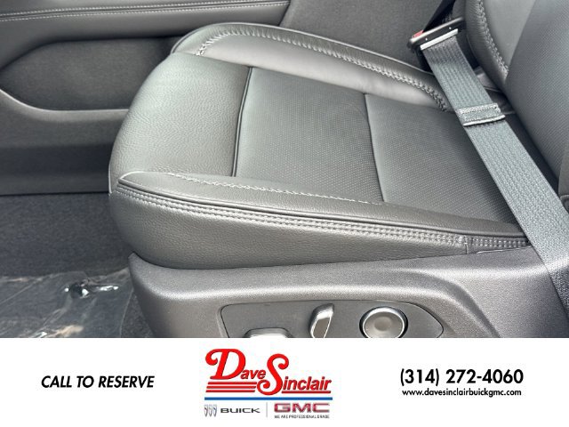 New 2027 GMC Yukon Denali w/ Denali Reserve Package AWD/4WD image 12