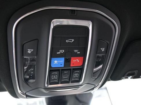 New 2026 Jeep Grand Cherokee Limited w/ Limited Altitude Package RWD image 24