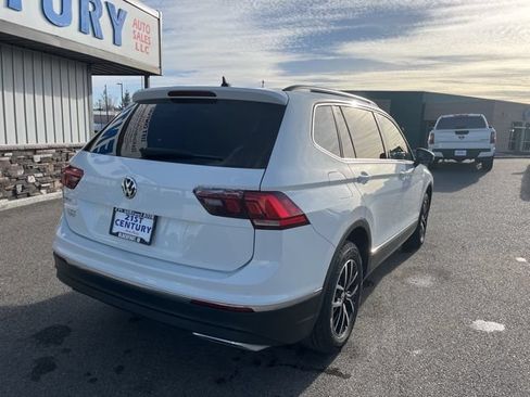 Used 2021 Volkswagen Tiguan SE FWD image 15