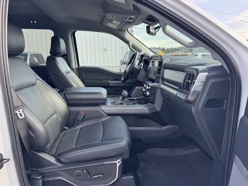 Used 2022 Ford F150 Lariat w/ Equipment Group 502A High image 36