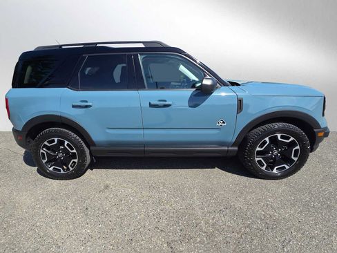Used 2021 Ford Bronco Sport Outer Banks AWD/4WD image 2