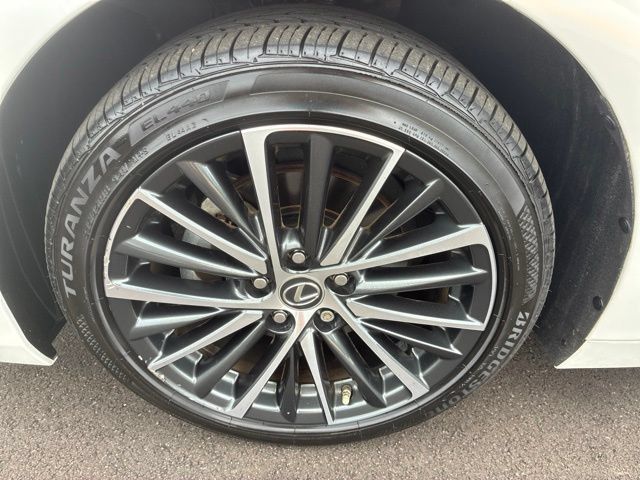 Used 2024 Lexus ES 350 w/ Premium Package FWD image 14