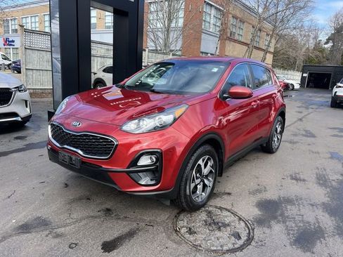 Used 2022 Kia Sportage LX image 1