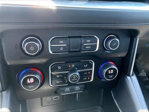 Used 2022 Chevrolet Tahoe LS RWD image 23