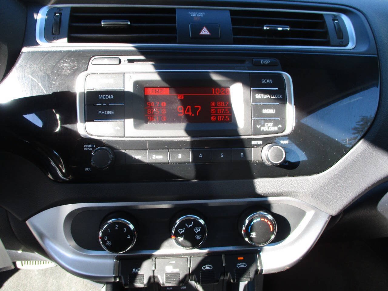 Used 2017 Kia Rio LX w/ Power Package FWD image 9