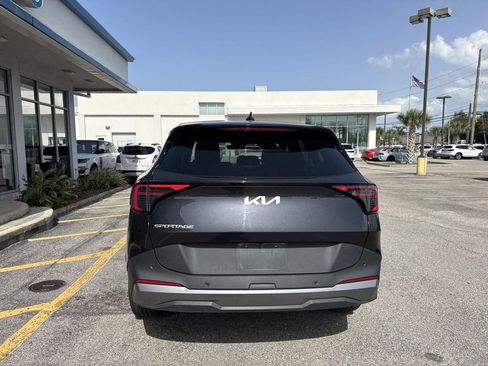 Used 2026 Kia Sportage LX FWD image 7