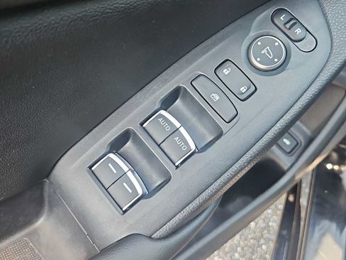 Used 2022 Honda Accord Sport image 15