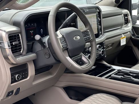 New 2025 Ford F250 Platinum w/ Platinum Plus Package image 17