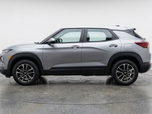 Used 2025 Chevrolet TrailBlazer LT image 5