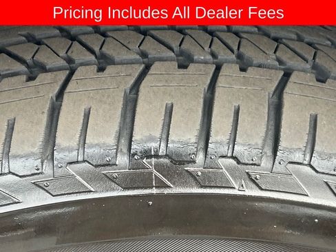 Used 2023 Nissan Armada SL w/ Cargo Package AWD/4WD image 28