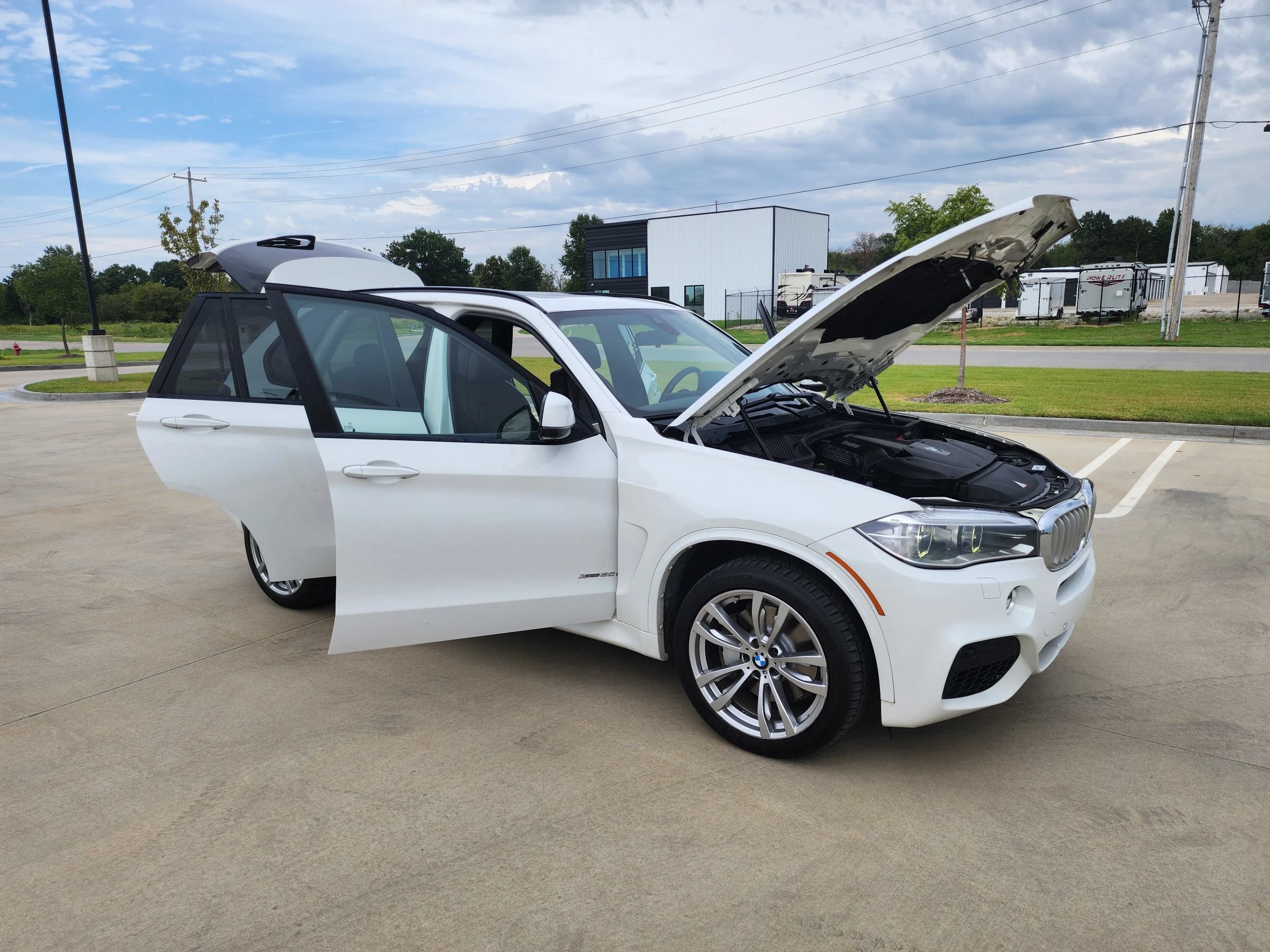 Used 2015 BMW X5 xDrive50i AWD/4WD image 14
