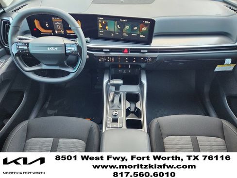 New 2026 Kia Sorento LX FWD image 18