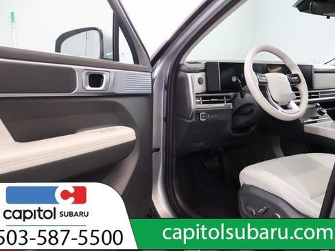 Used 2024 Hyundai Santa Fe SEL AWD/4WD image 10