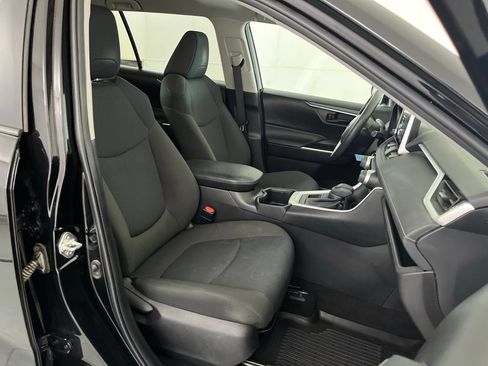 Used 2024 Toyota RAV4 LE AWD/4WD image 21