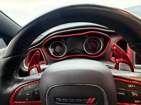 Used 2016 Dodge Challenger R/T Scat Pack RWD image 22