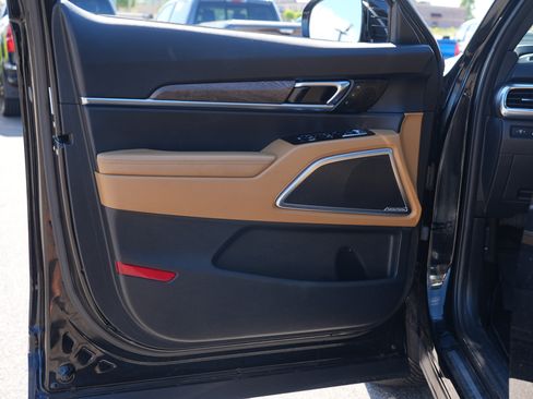 Used 2021 Kia Telluride SX w/ Towing Package AWD/4WD image 14