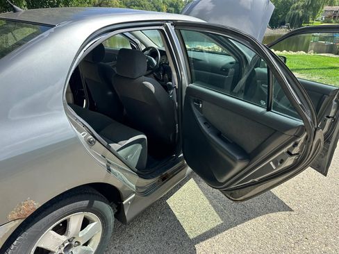 Used 2007 Toyota Corolla S w/ Extra Value Pkg 1 FWD image 12