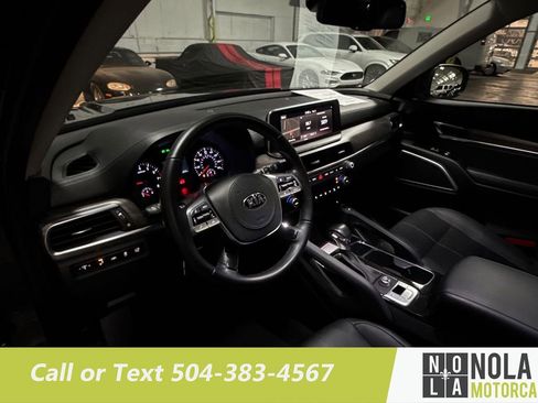 Used 2020 Kia Telluride EX w/ EX Premium Package image 18