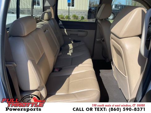 Used 2007 Chevrolet Silverado 1500 LT w/ 2LT Audio Package RWD image 11