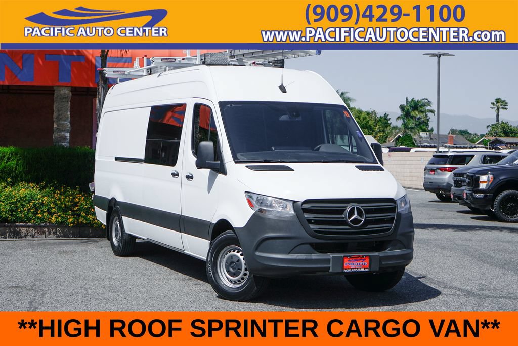 Used 2019 Mercedes-Benz Sprinter 170 Cargo image 1