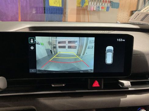 New 2026 Kia Carnival EX FWD image 18