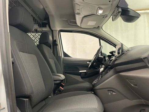 Used 2020 Ford Transit Connect XLT image 10