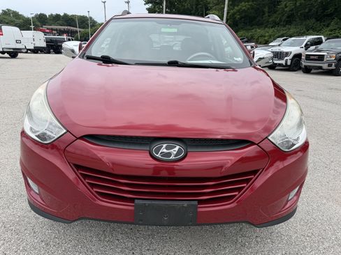 Used 2013 Hyundai Tucson GLS FWD image 2