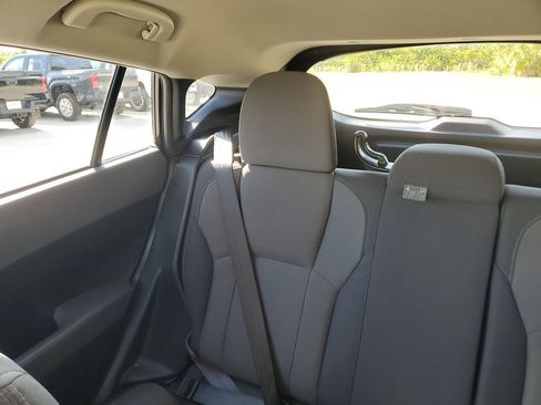 Used 2024 Subaru Crosstrek 2.0i image 12