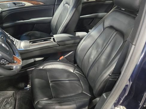 Used 2017 Lincoln MKZ Reserve image 21