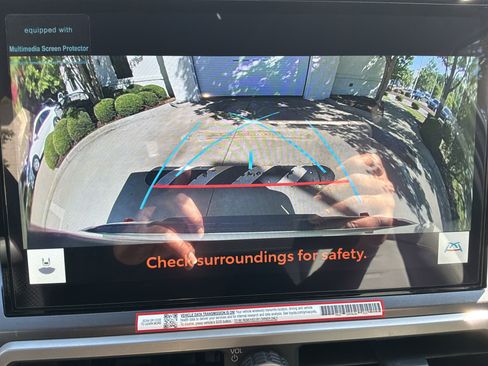 Used 2024 Toyota Tacoma TRD Off-Road AWD/4WD image 25