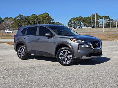 Used 2023 Nissan Rogue SV