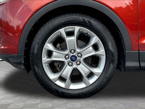 Used 2015 Ford Escape Titanium FWD image 34