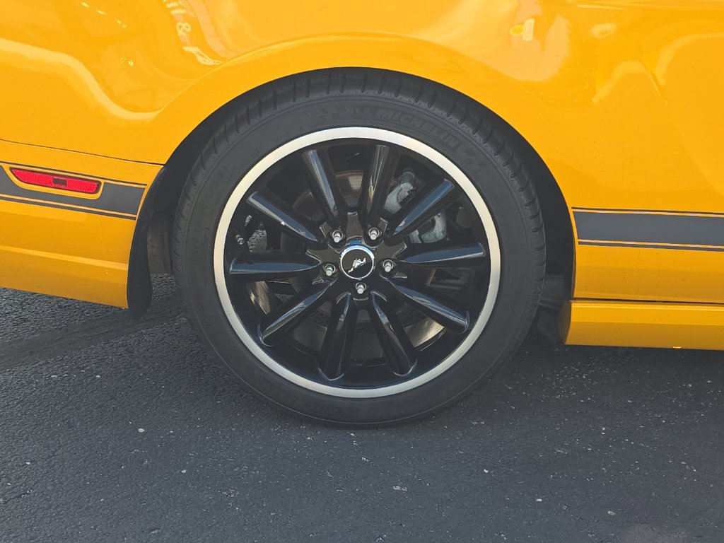 Used 2013 Ford Mustang Boss 302 RWD image 17