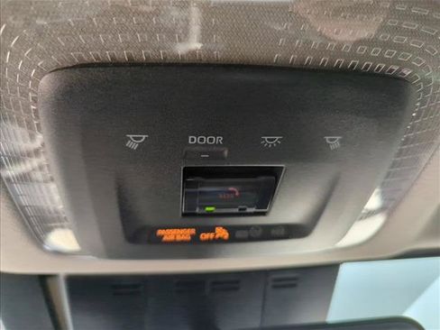 New 2026 Toyota Prius Plug-In Hybrid FWD image 20