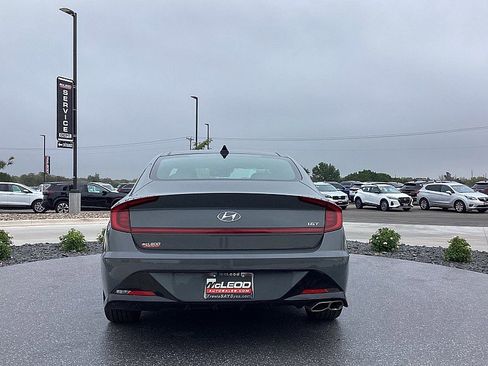 Used 2022 Hyundai Sonata SEL Plus image 6