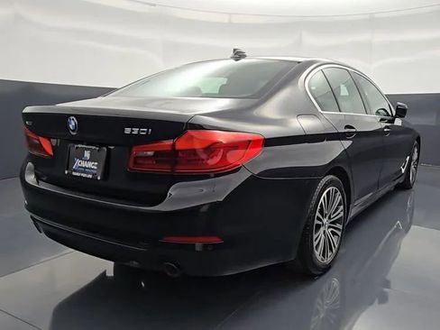 Used 2019 BMW 530i xDrive AWD/4WD image 6