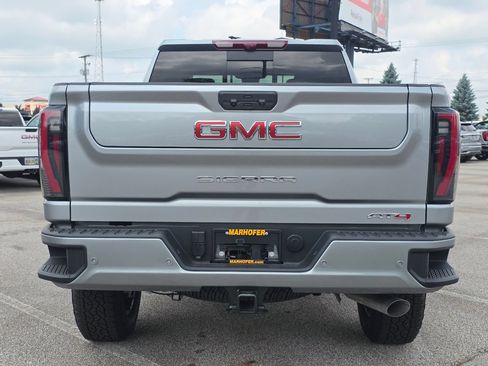 New 2026 GMC Sierra 2500 AT4 w/ AT4 Premium Plus Package AWD/4WD image 18