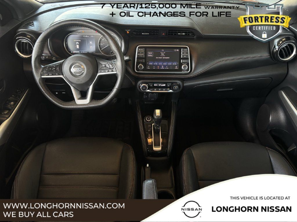 Used 2020 Nissan Kicks SR w/ SR Premium Package FWD image 11