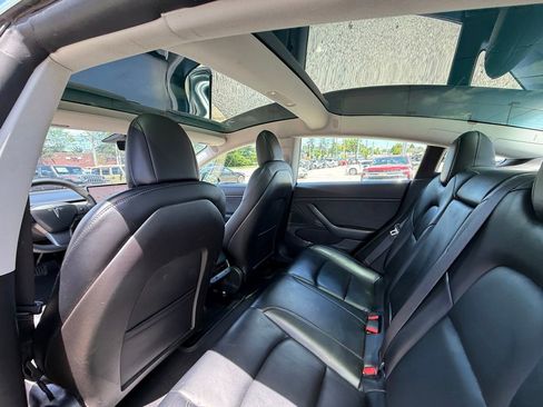 Used 2019 Tesla Model 3 Long Range AWD/4WD image 21