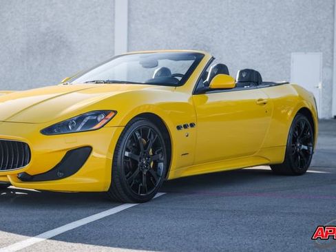 Used 2014 Maserati GranTurismo Sport image 42