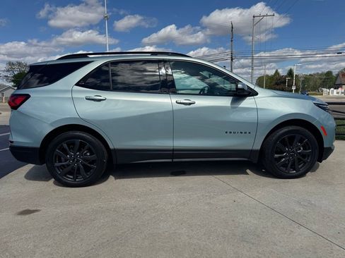 Used 2022 Chevrolet Equinox RS w/ RS Leather Package AWD/4WD image 8